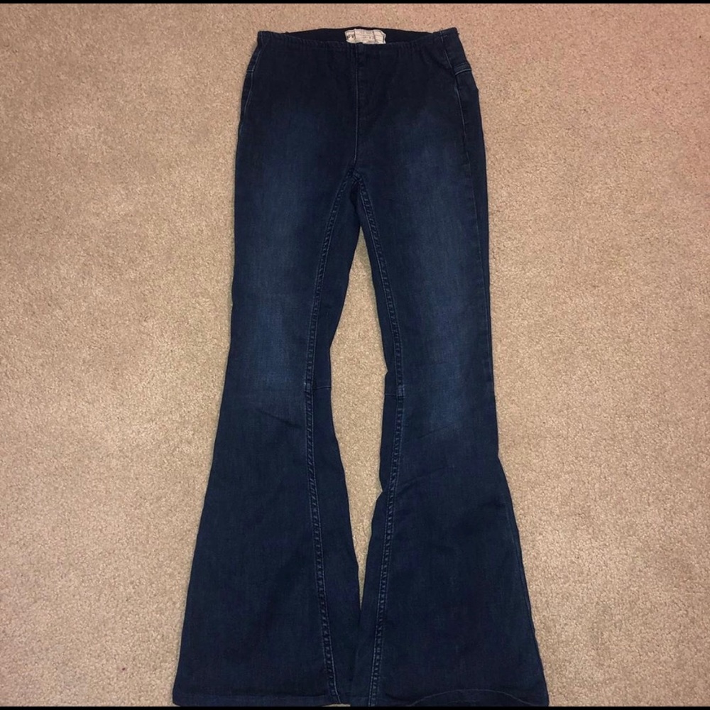 FREE PEOPLE FLARE JEANS